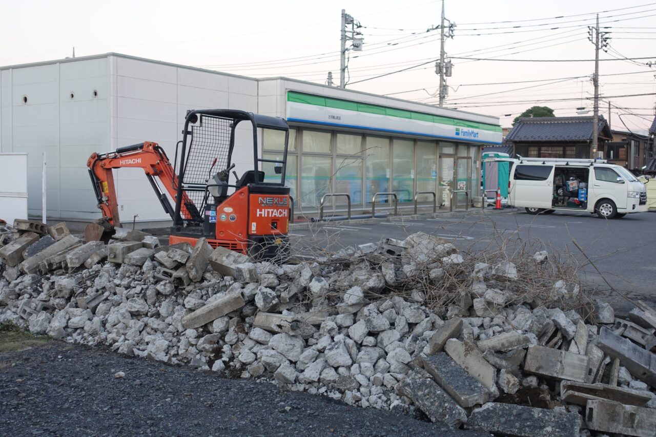 ファミリーマート古河横山町店の工事