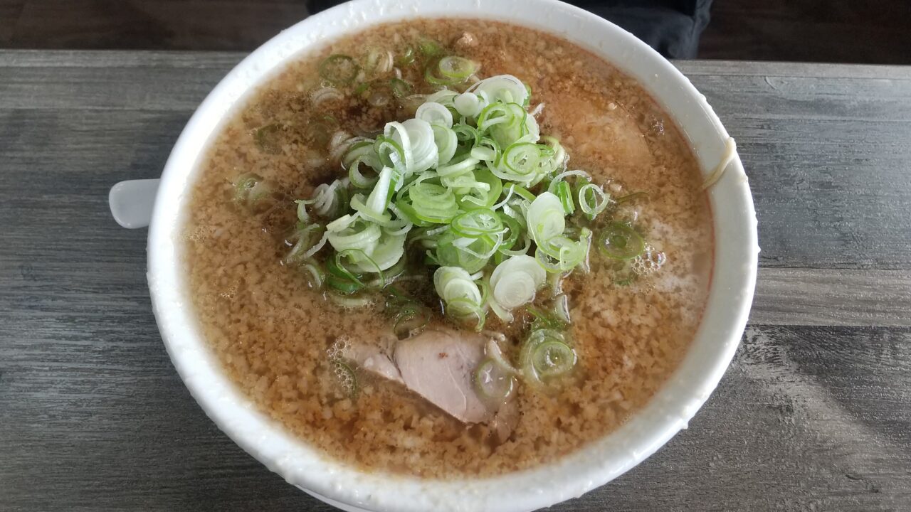 ラーメン長瀬の背脂中華そば